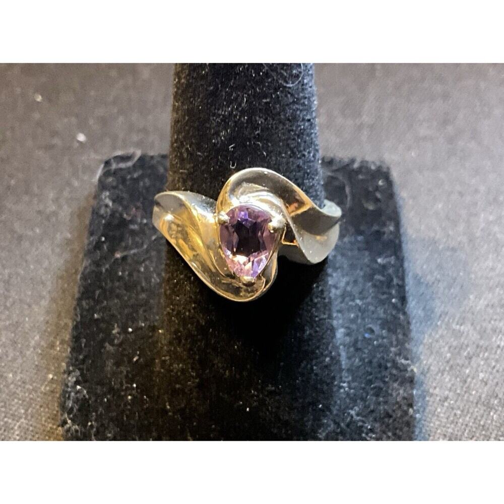 925 Sterling Silver Amethyst Ring Size 6.5